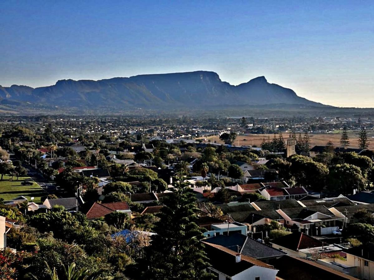 Lakeside 3* Muizenberg